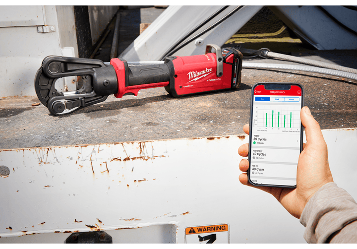 M18™ FORCE LOGIC™ 12T Latched Linear Crimper Image 4