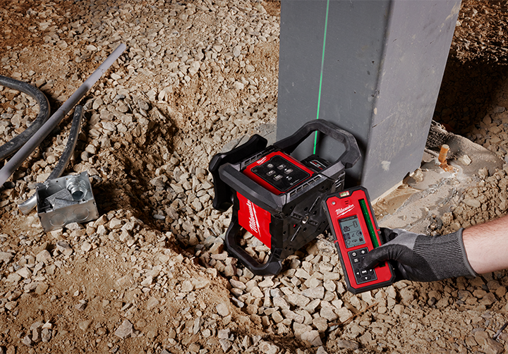 M18™ Green Interior Rotary Laser Level Kit w/ Remote/Receiver & Wall Mount Bracket Image 4