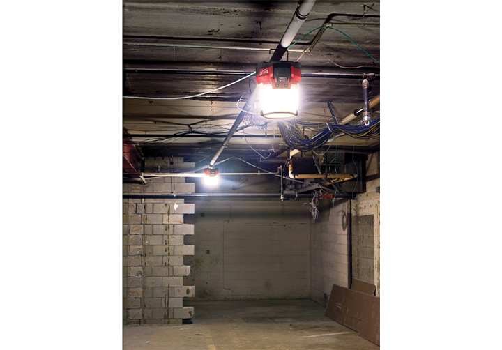 M18™ RADIUS™ Compact Site Light w/ ONE-KEY™ Image 4