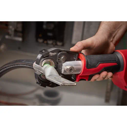 M18™  FORCE LOGIC™ 600 MCM Crimper Image 4