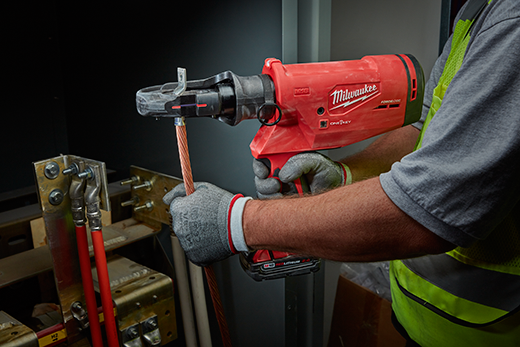 M18™ FORCE LOGIC™ 750 MCM Crimper Kit Image 3