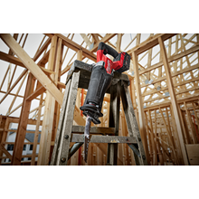M18 FUEL™ SAWZALL® Reciprocating Saw w/ ONE-KEY™ Image 4